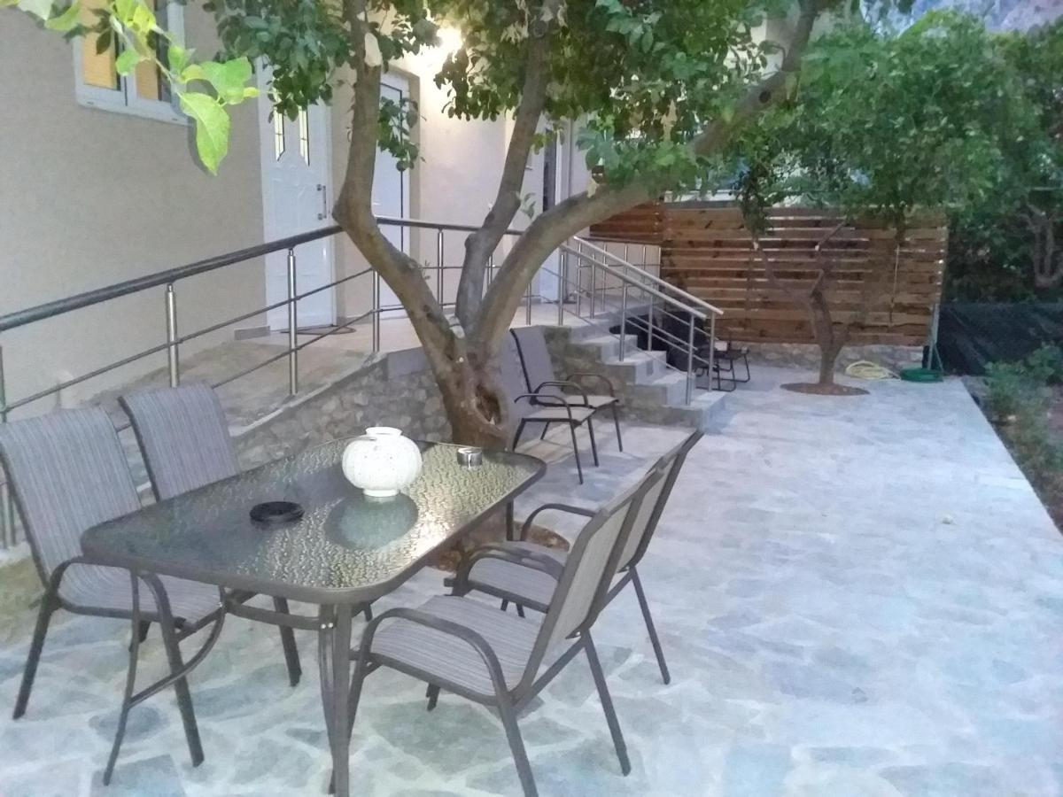 Thalassa Almyros Apartments Verga Kalamata Exterior photo