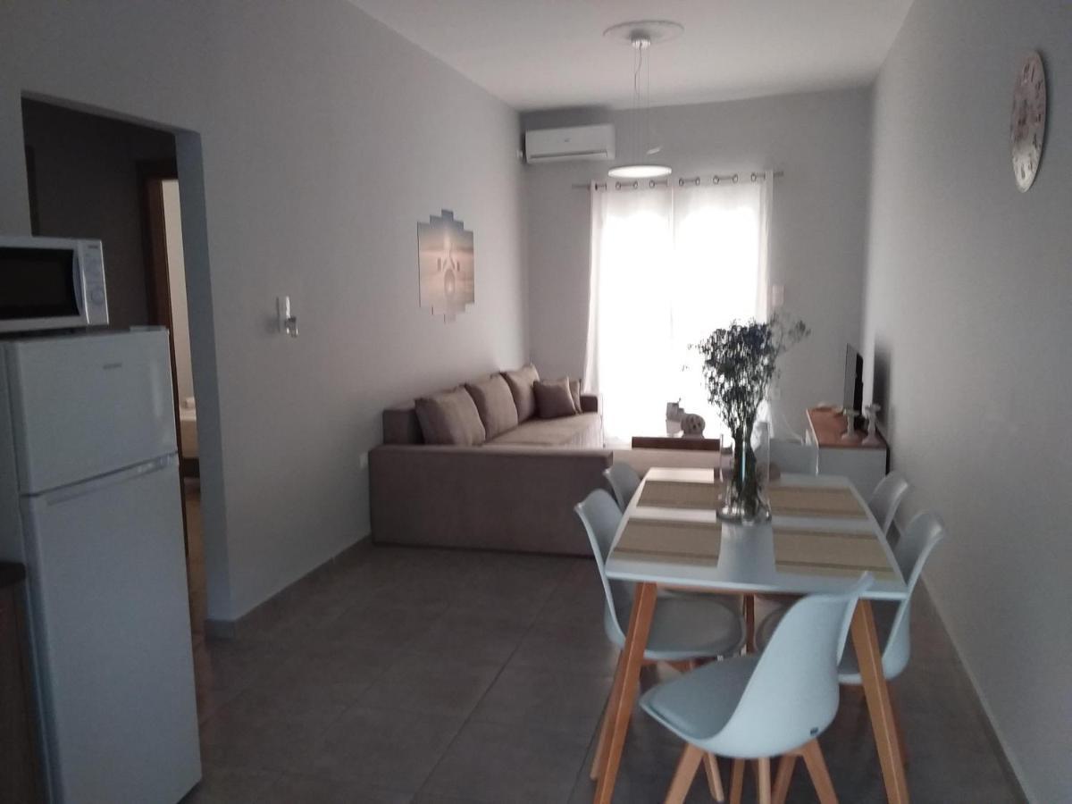 Thalassa Almyros Apartments Verga Kalamata Exterior photo
