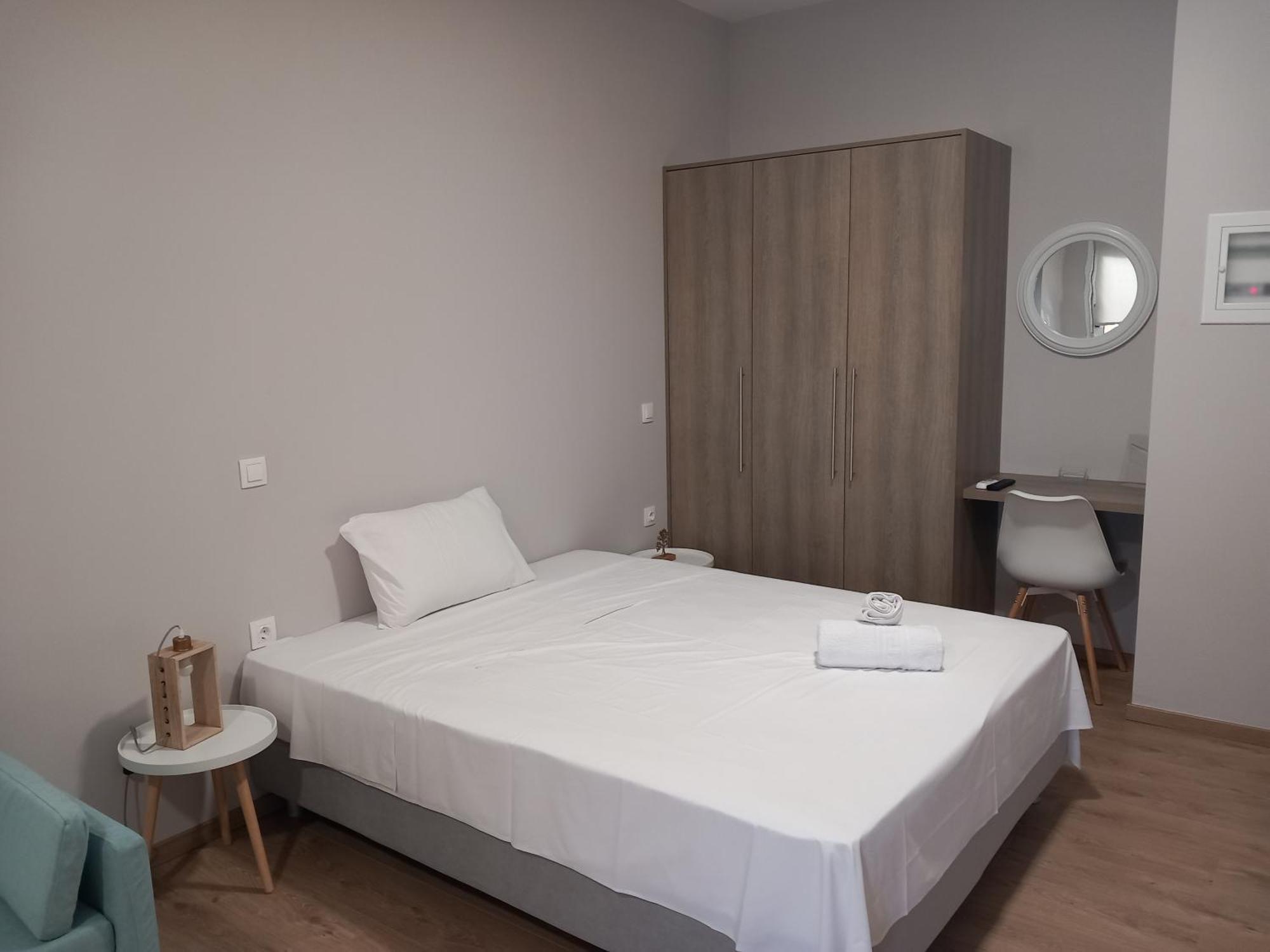 Thalassa Almyros Apartments Verga Kalamata Exterior photo
