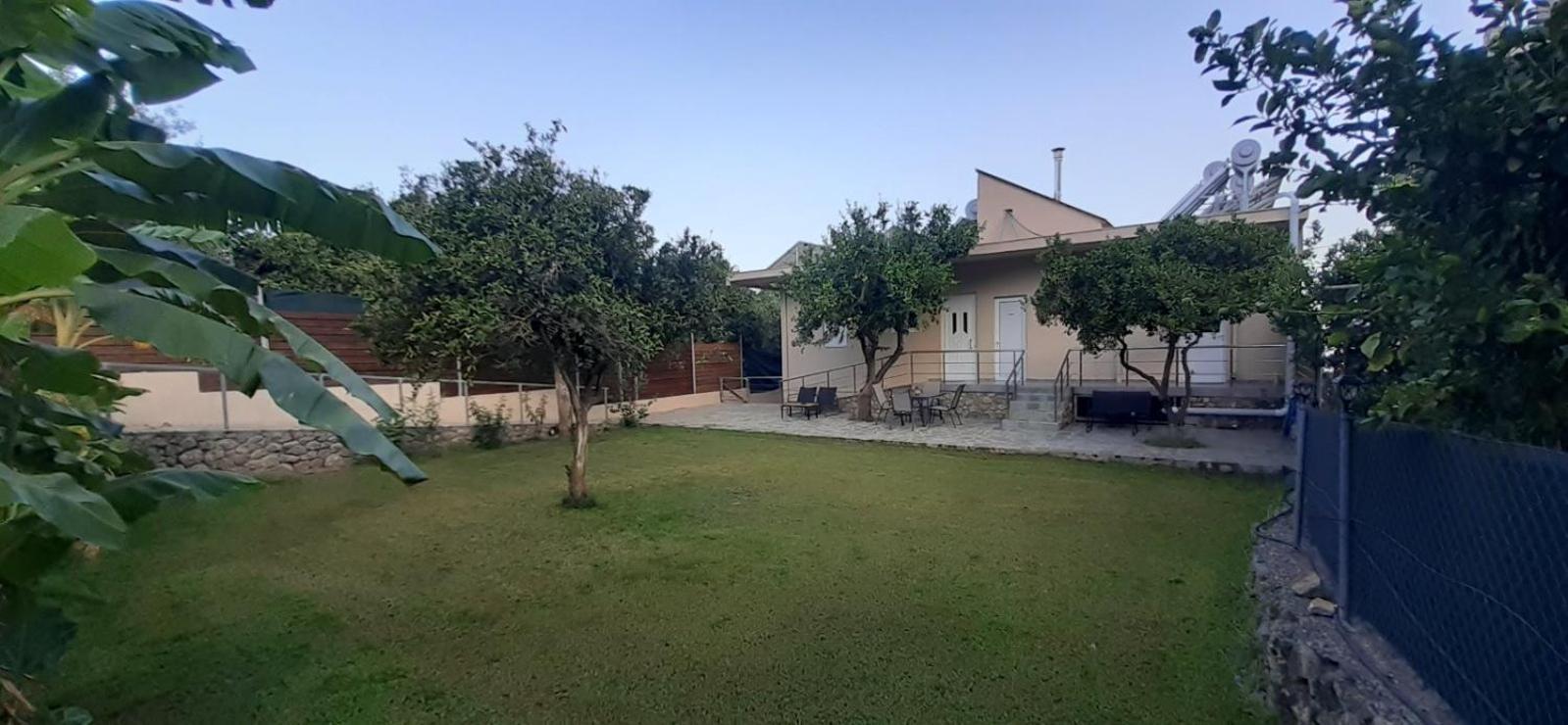 Thalassa Almyros Apartments Verga Kalamata Exterior photo