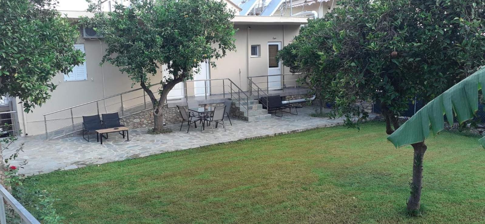 Thalassa Almyros Apartments Verga Kalamata Exterior photo